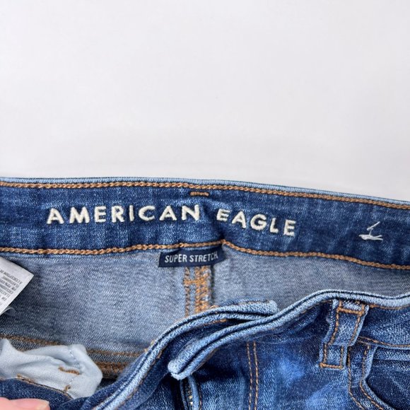 AE American Eagle DIstressed Cut Off Raw Hem Side Slit Denim Shorts Size 4 Read - Picture 7 of 9